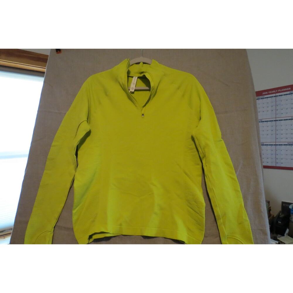 Athleta Neon Yellow Hooded Pullover | Size L | Dopamine Dressing Activewear